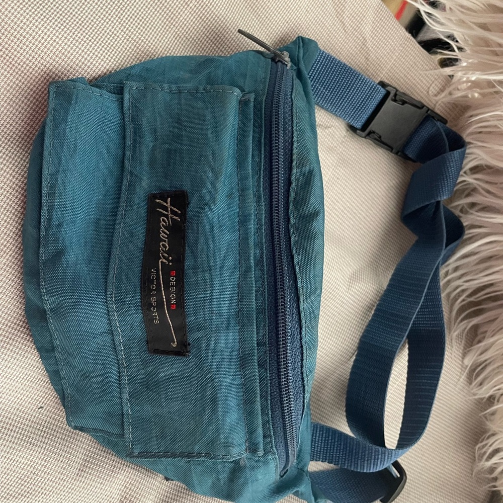Blue Fannie pack adjustable drop